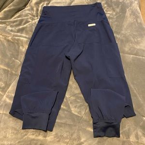 Med Couture maternity jogger pant.